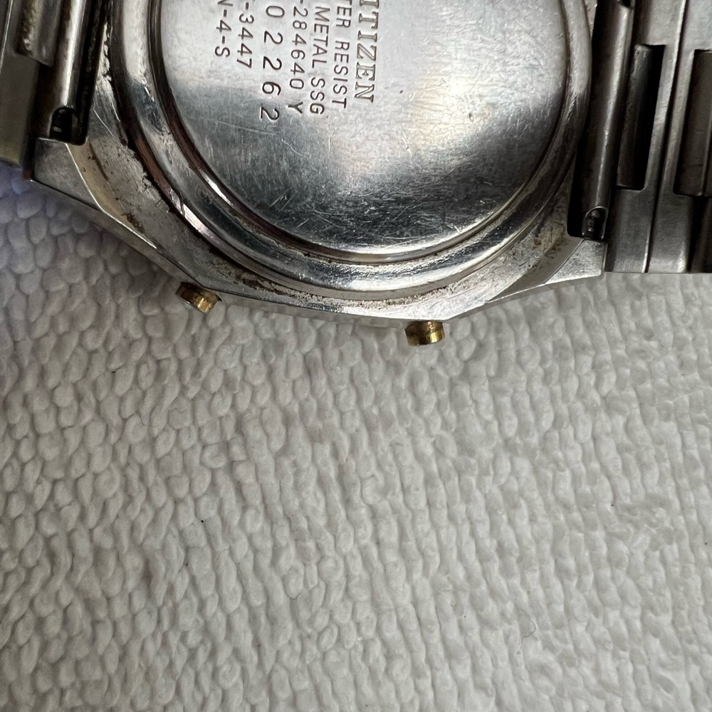 Vintage citizen seven  watch Model # 9500-284640 1980s - Picture 10 of 10